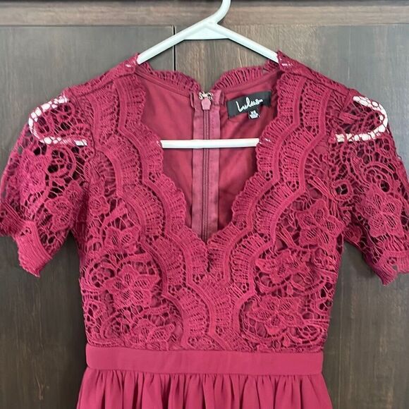 Lulus Angel in Disguise Burgundy Lace Skater Dress Size XS - Picture 4 of 6